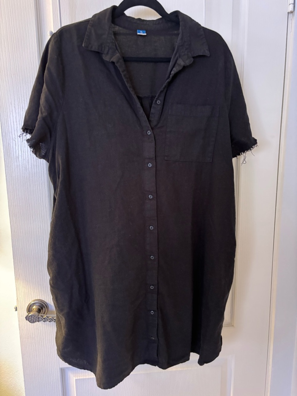 Old Navy Black Short-Sleeve Button-Down Dress